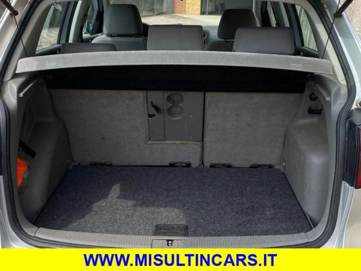 Volkswagen Golf Plus 1.6 16V FSI Comfortline (15)