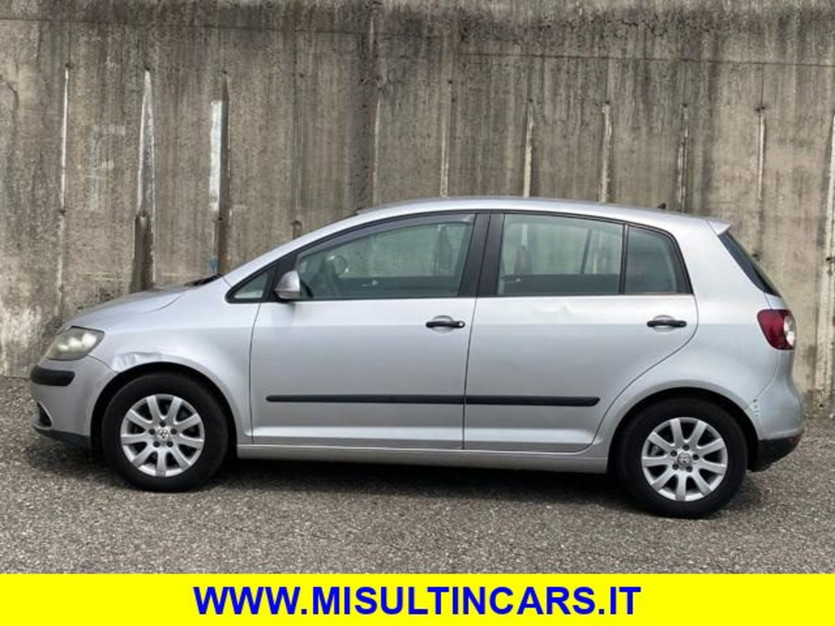 Volkswagen Golf Plus 1.6 16V FSI Comfortline (5)