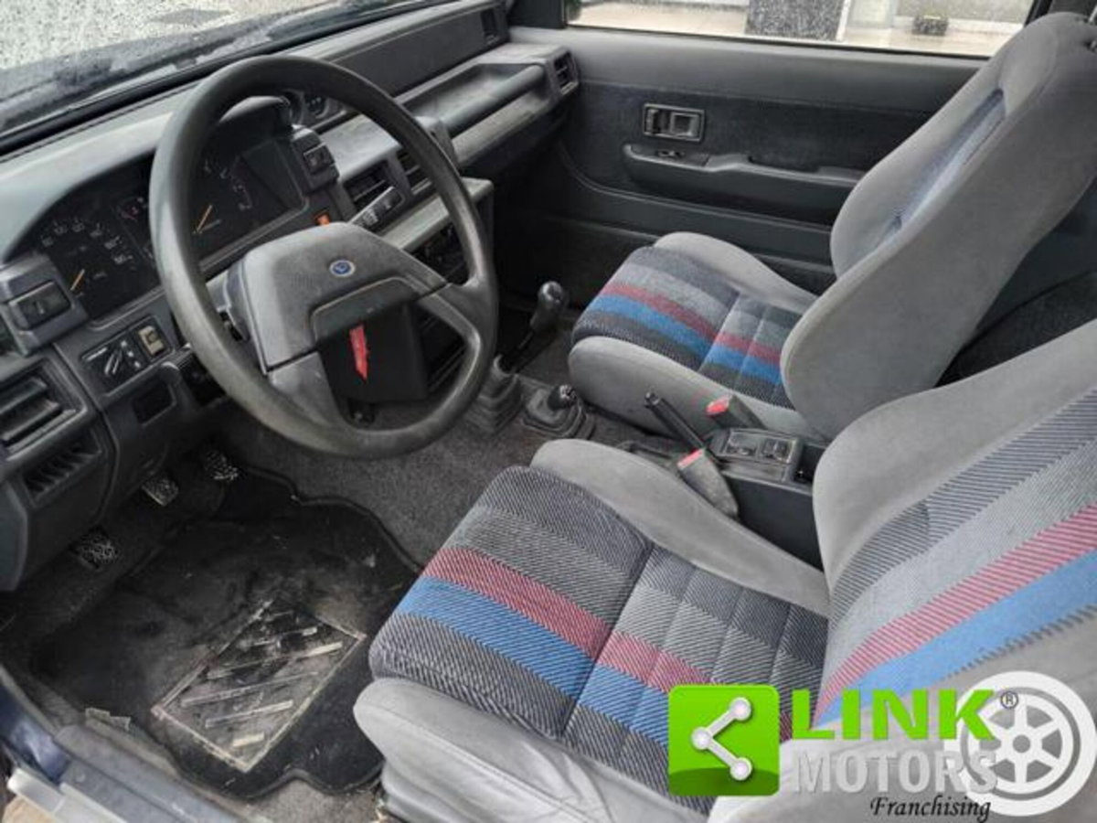 Daihatsu Feroza 1.6i cat Resin-top DX (13)