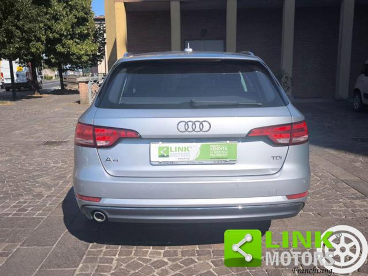 Audi A4 Avant 2.0 TDI 150 CV ultra Business Sport (5)