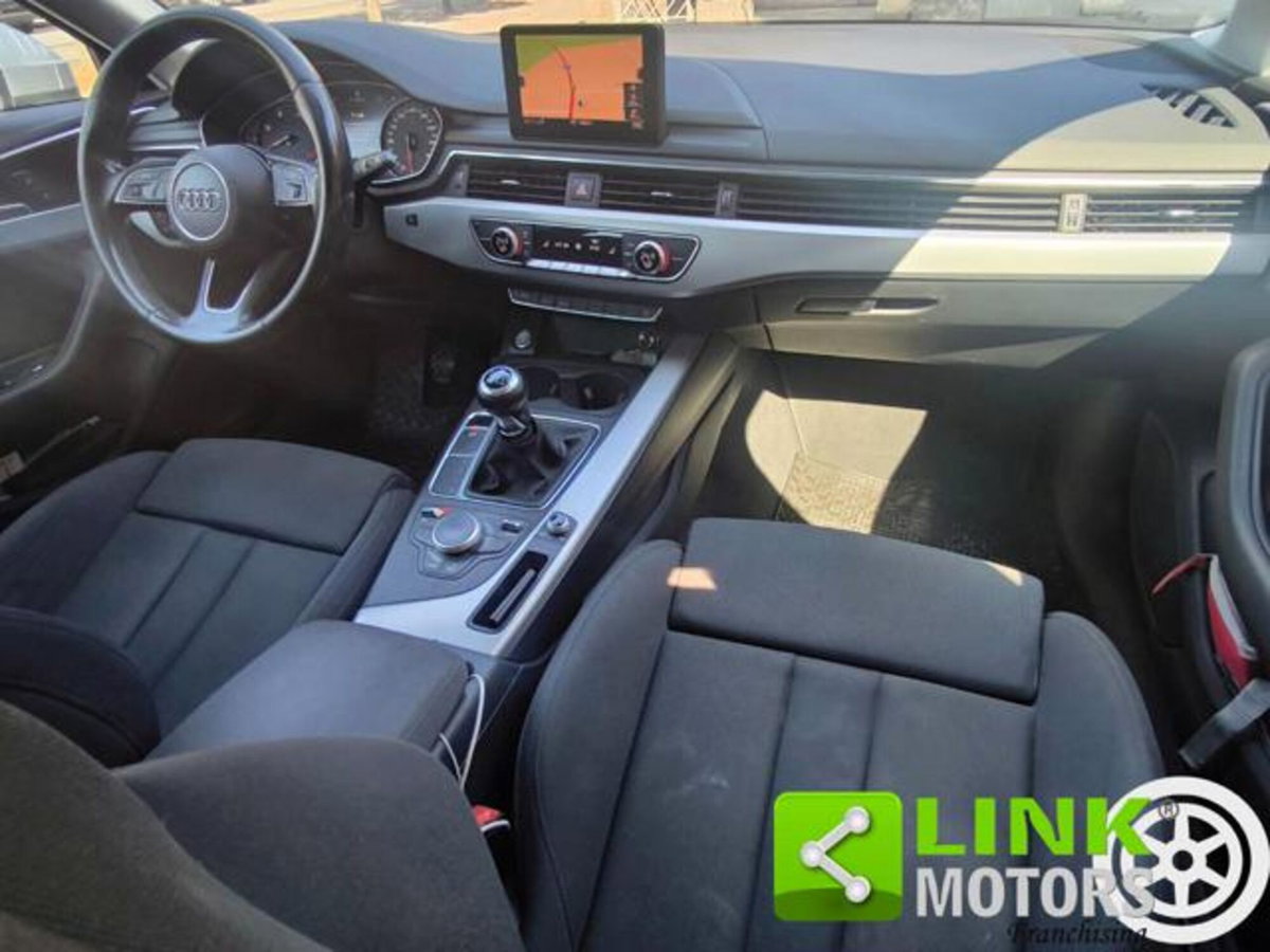 Audi A4 Avant 2.0 TDI 150 CV ultra Business Sport (8)