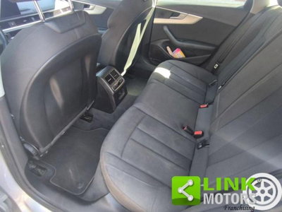 Audi A4 Avant 2.0 TDI 150 CV ultra Business Sport (9)