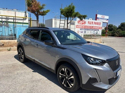 Peugeot 2008 BlueHDi 130 S&S EAT8 Allure Pack (3)