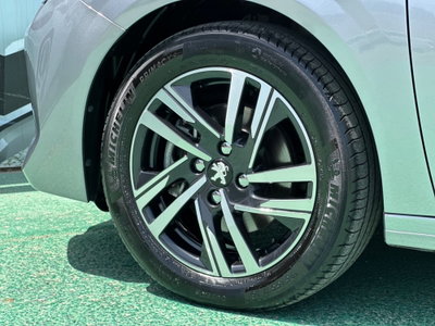 Peugeot 208 BlueHDi 100 Stop&Start 5 porte Allure (5)