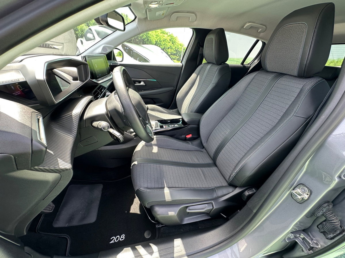Peugeot 208 BlueHDi 100 Stop&Start 5 porte Allure (7)