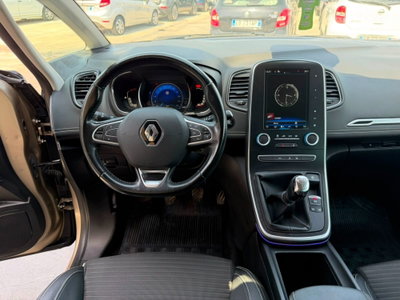 Renault Scenic E-Tech Electric XMod dCi 110 CV Start&Stop Energy Bose (12)