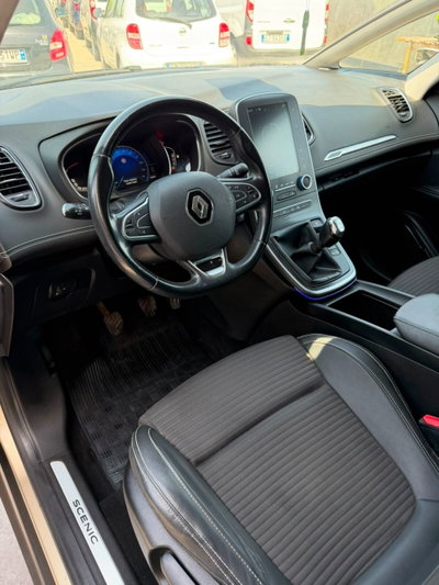 Renault Scenic E-Tech Electric XMod dCi 110 CV Start&Stop Energy Bose (14)