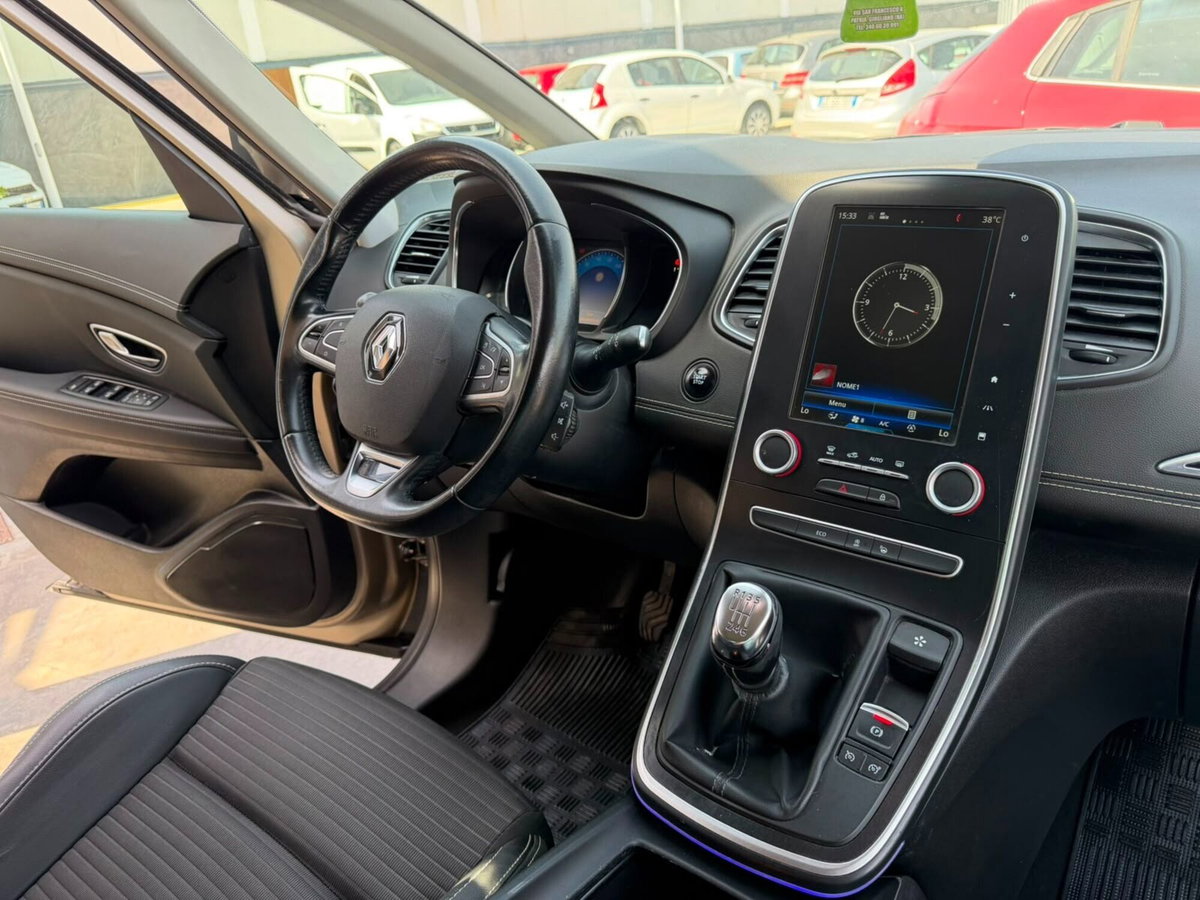 Renault Scenic E-Tech Electric XMod dCi 110 CV Start&Stop Energy Bose (16)