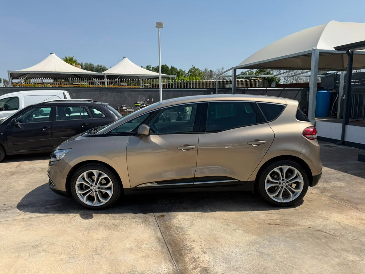 Renault Scenic E-Tech Electric XMod dCi 110 CV Start&Stop Energy Bose (6)
