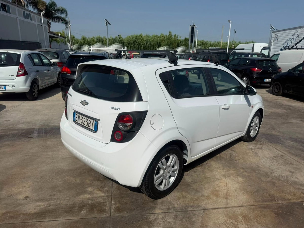 Chevrolet Aveo 1.3 diesel 75CV S&S 5 porte LT (5)