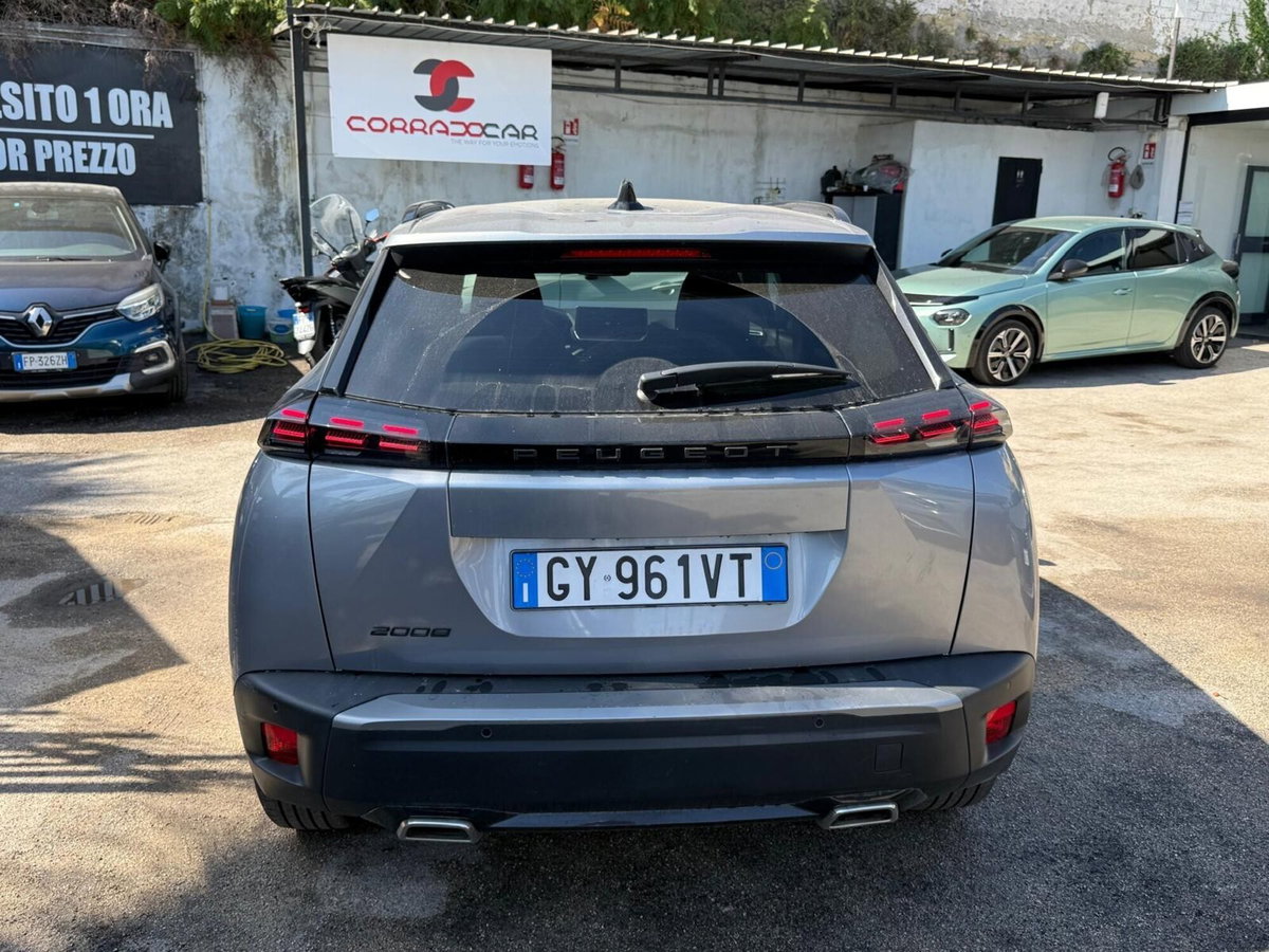Peugeot 2008 PureTech 130 S&S EAT8 Allure Pack (5)