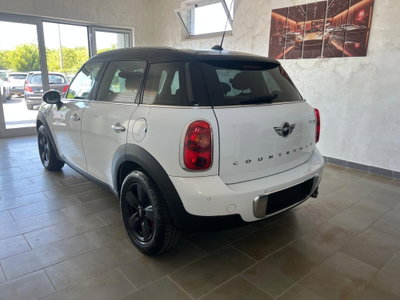 MINI Mini Countryman 1.6 One D Countryman (4)