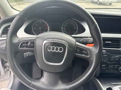 Audi A4 Avant 2.0 TDI 143 CV F.AP. multitronic (15)