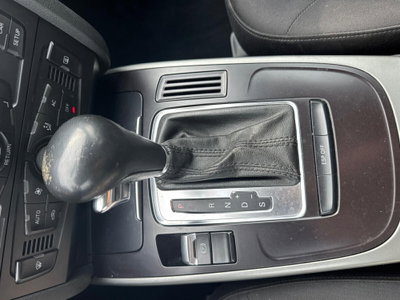 Audi A4 Avant 2.0 TDI 143 CV F.AP. multitronic (16)