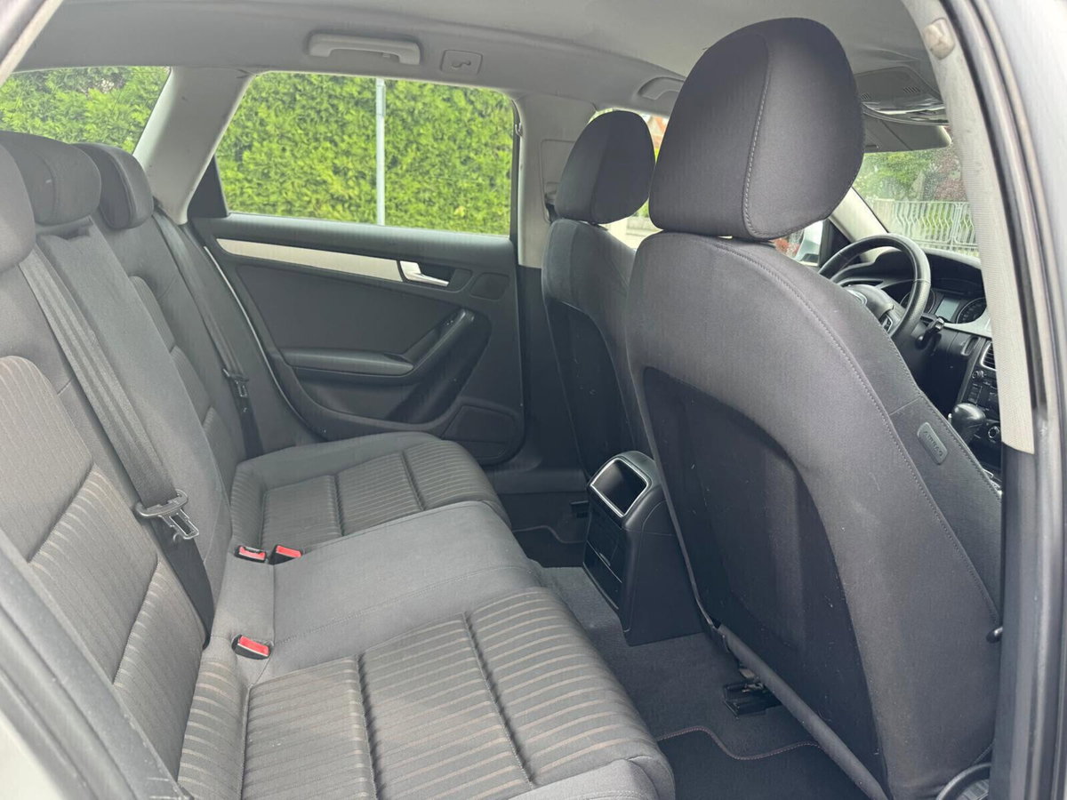 Audi A4 Avant 2.0 TDI 143 CV F.AP. multitronic (17)