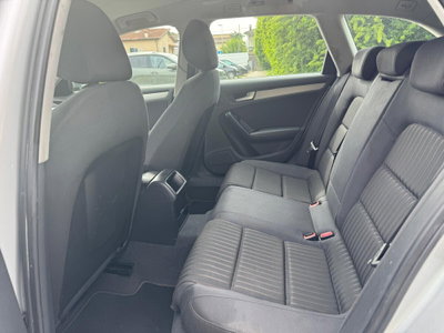 Audi A4 Avant 2.0 TDI 143 CV F.AP. multitronic (18)