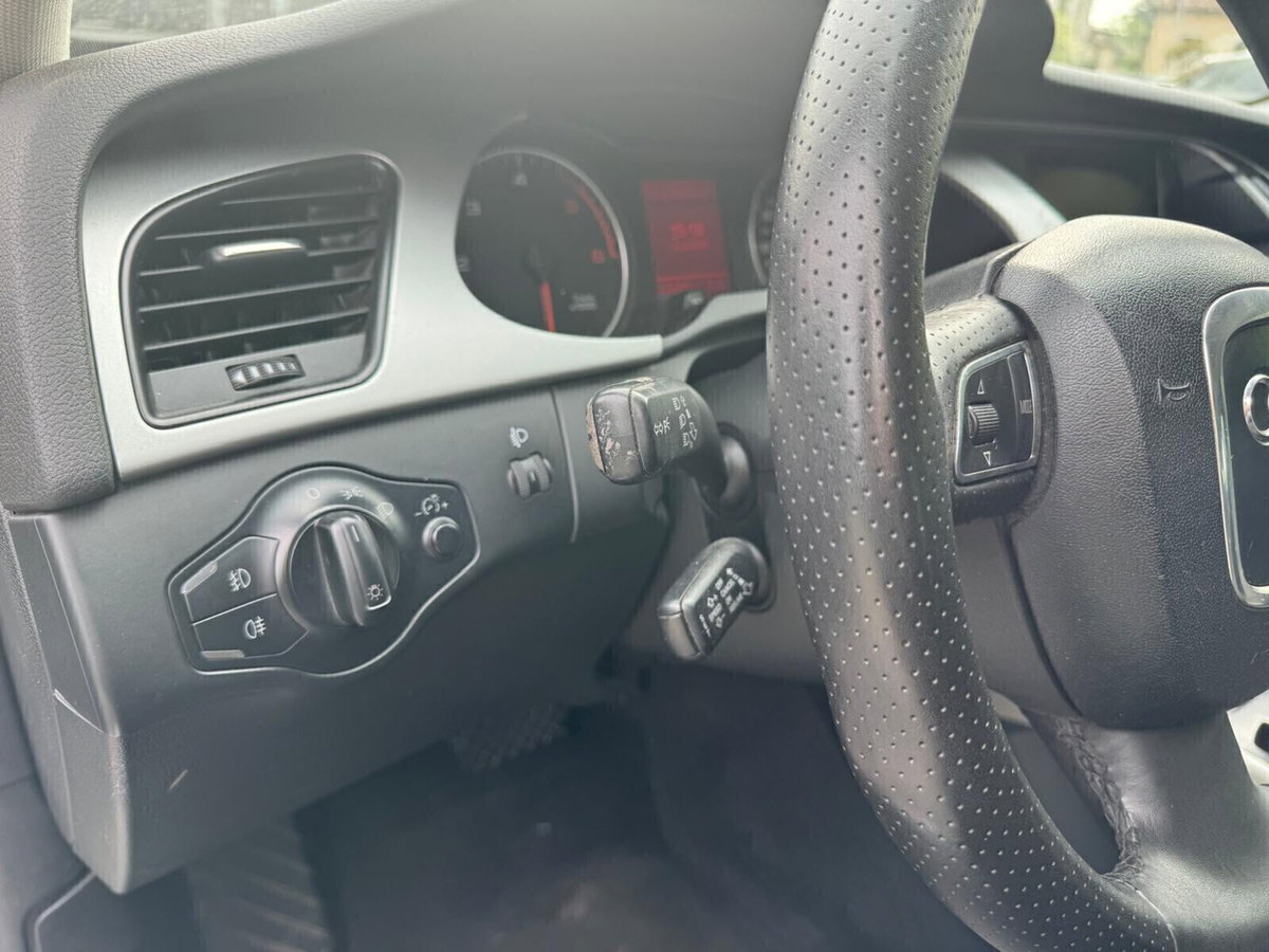 Audi A4 Avant 2.0 TDI 143 CV F.AP. multitronic (20)