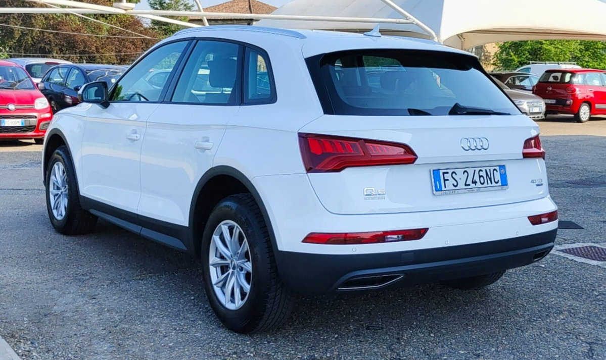 Audi Q5 40 TDI quattro S tronic S line plus (13)