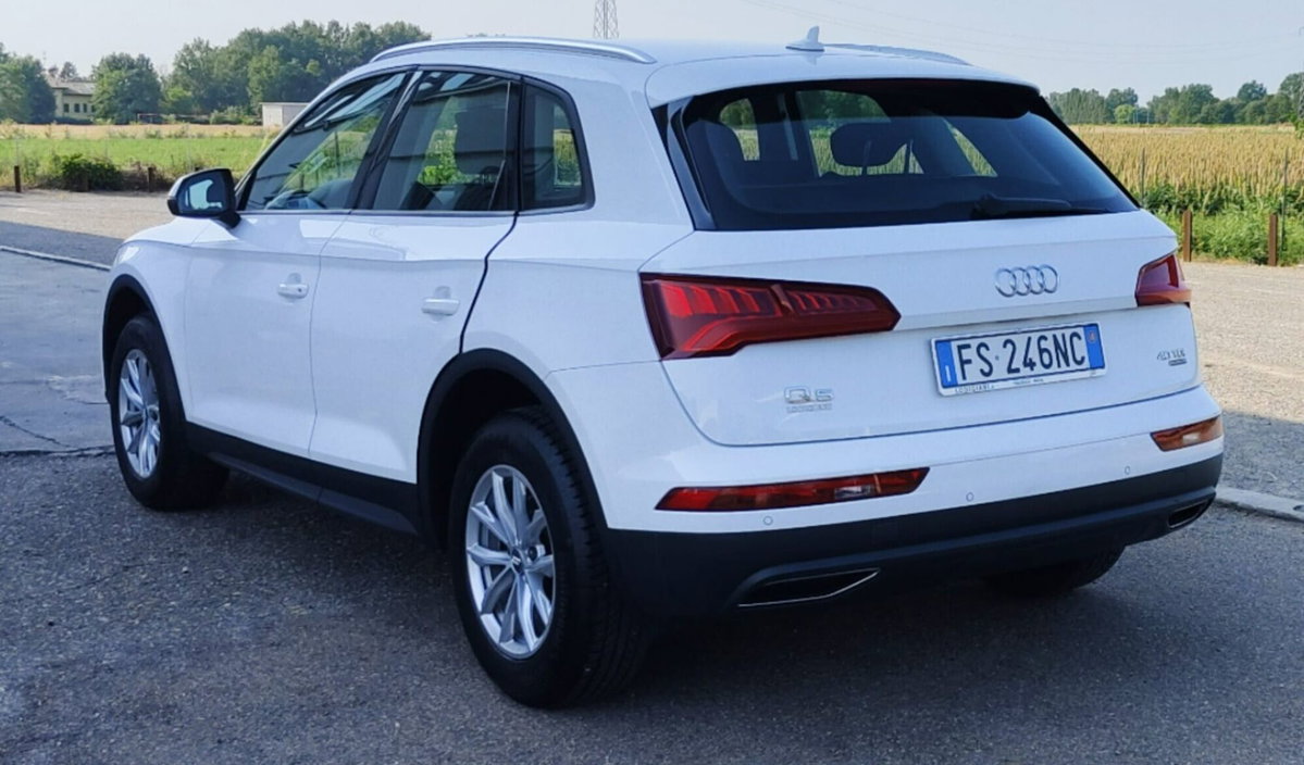 Audi Q5 40 TDI quattro S tronic S line plus (8)