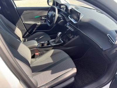 Peugeot 208 PureTech 75 Stop&Start 5 porte Allure Pack (6)