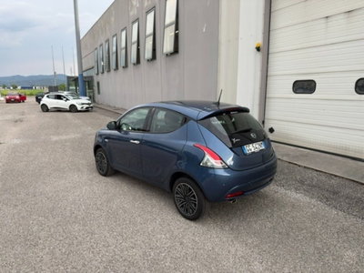 Lancia Ypsilon 1.0 FireFly 5 porte S&S Hybrid Ecochic Gold (3)