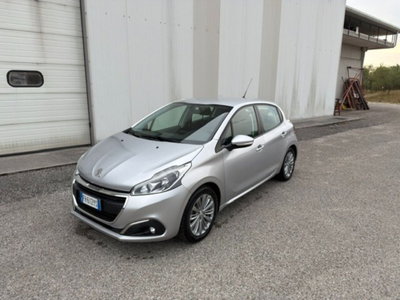 Peugeot 208 82 5 porte Active