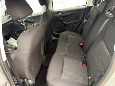 Peugeot 208 82 5 porte Active (10)
