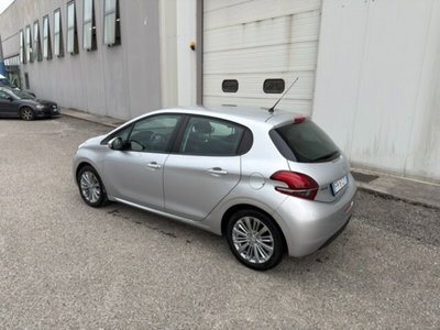 Peugeot 208 82 5 porte Active (3)