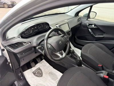Peugeot 208 82 5 porte Active (9)