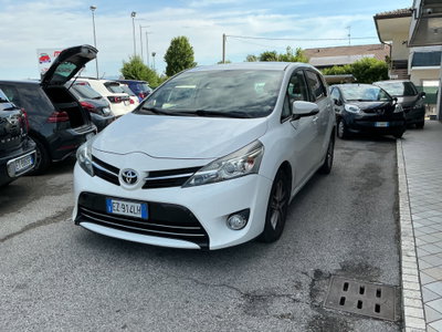 Toyota Verso 1.6 D-4D Style usata
