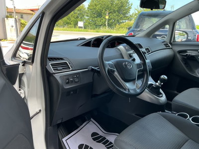 Toyota Verso 1.6 D-4D Style (9)