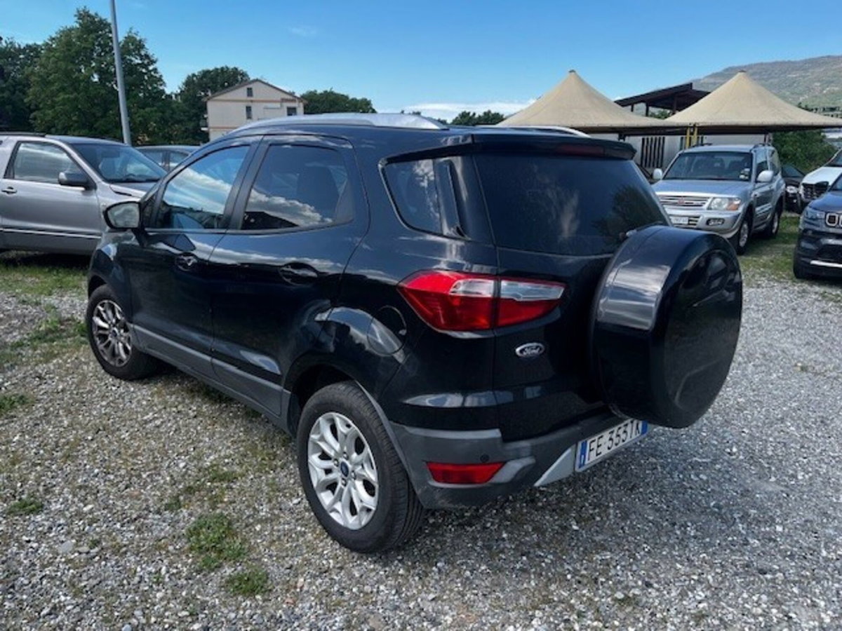 Ford EcoSport 1.5 TDCi 95 CV Titanium S (2)