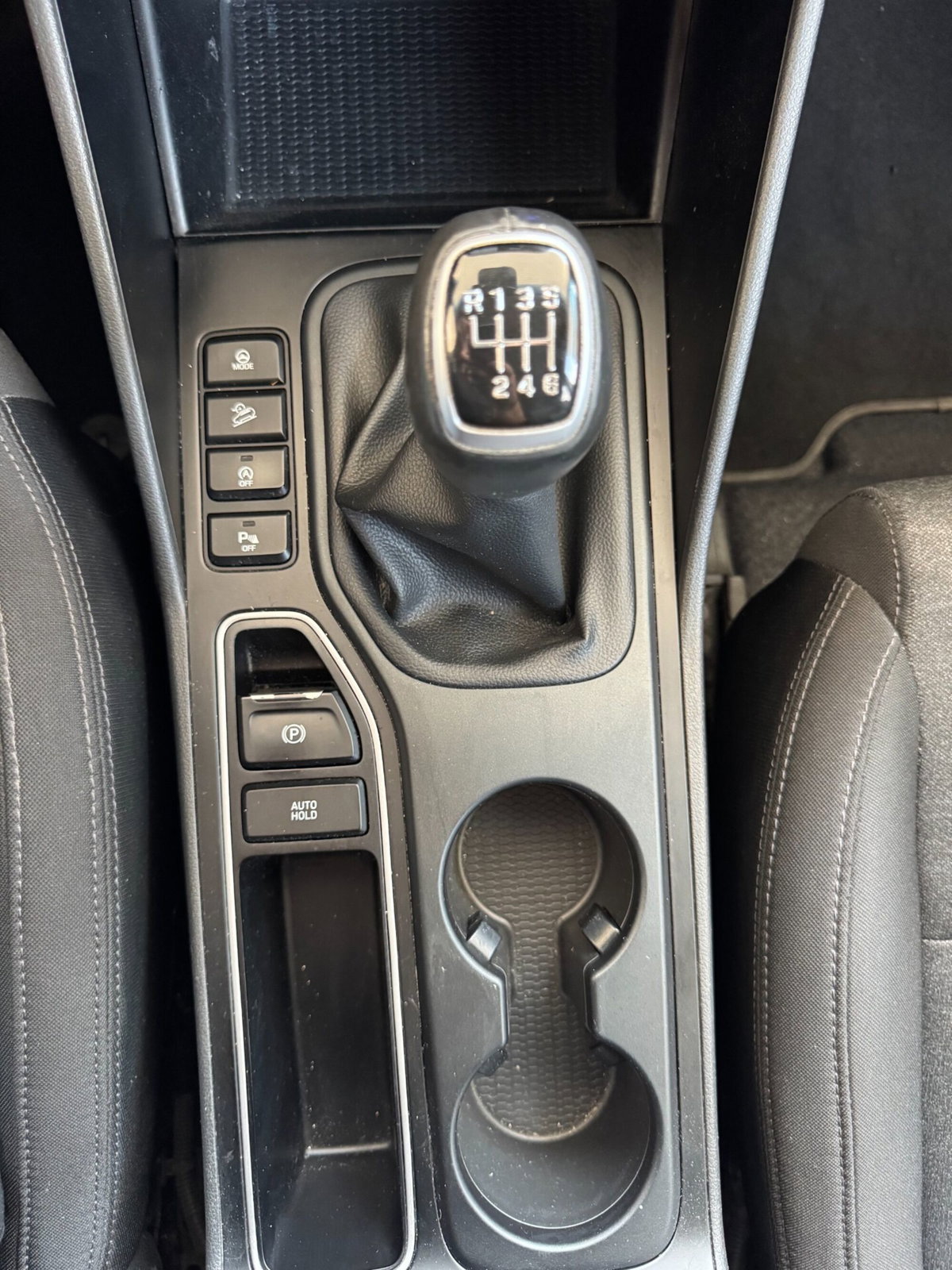 Hyundai Tucson 1.6 CRDi 48V XLine (19)