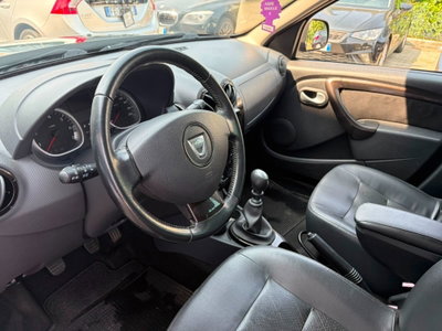 Dacia Duster 1.6 110CV 4x4 Ambiance (8)