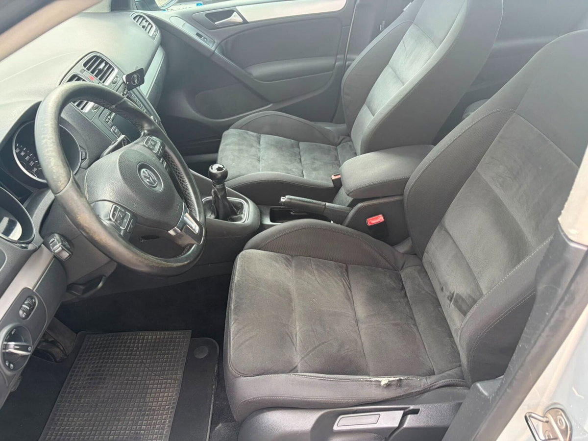 Volkswagen Golf 1.4 TSI 122CV 5p. Highline (7)