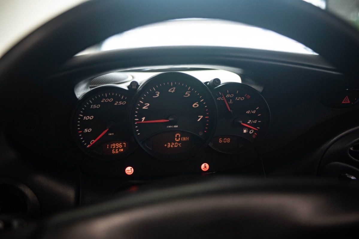 Porsche Boxster 2.5i 24V cat (10)