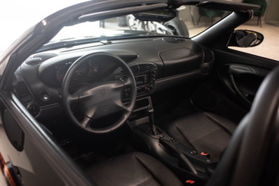 Porsche Boxster 2.5i 24V cat (11)
