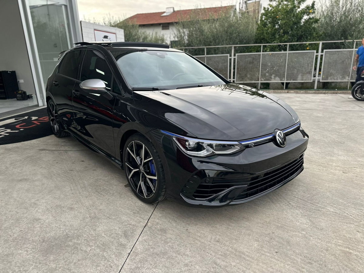 Volkswagen Golf 2.0 TSI R DSG 4Motion (2)