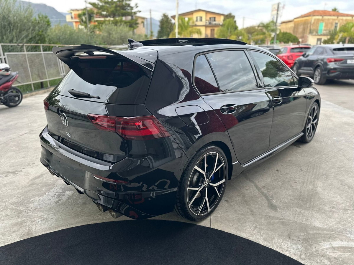 Volkswagen Golf 2.0 TSI R DSG 4Motion (4)