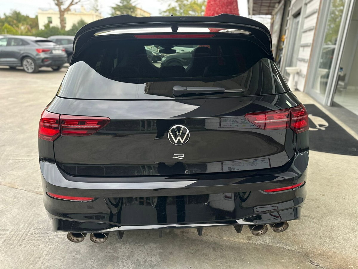 Volkswagen Golf 2.0 TSI R DSG 4Motion (6)