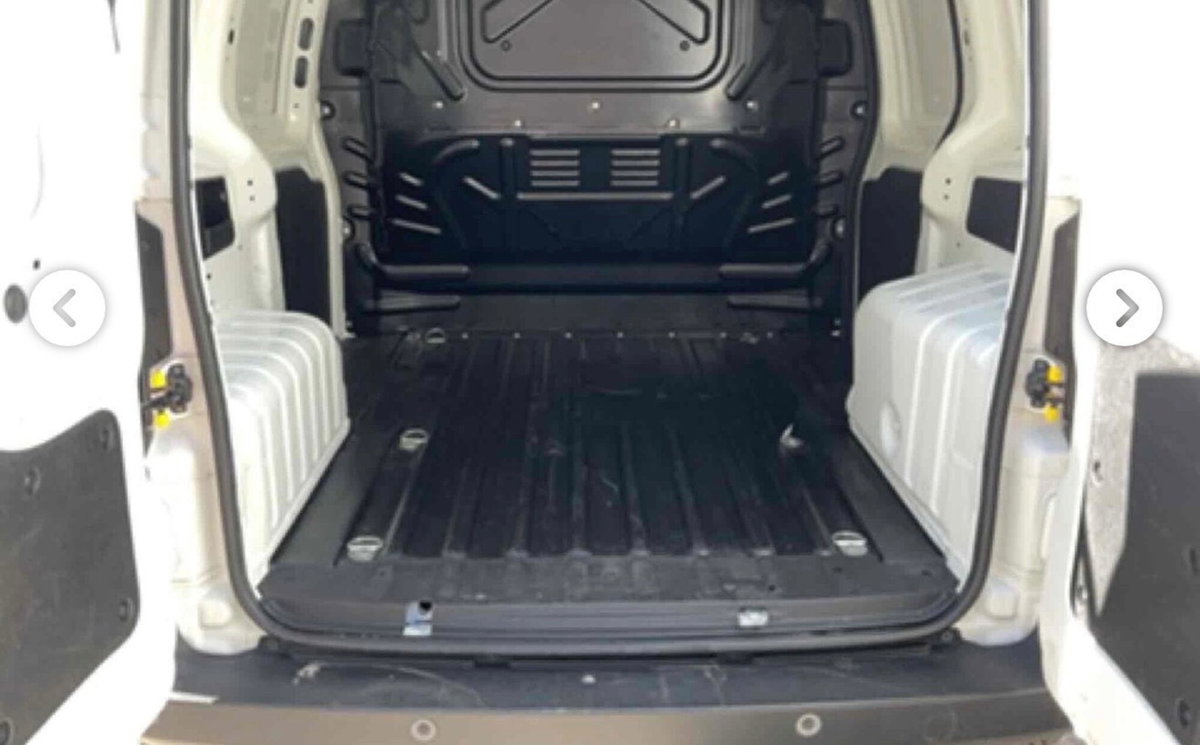 Fiat Fiorino Furgone cargo 1.3 mjt 95cv SX (9)