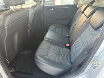 Mercedes-Benz Classe A 180 CDI Elegance (12)