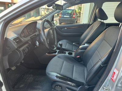 Mercedes-Benz Classe A 180 CDI Elegance (14)