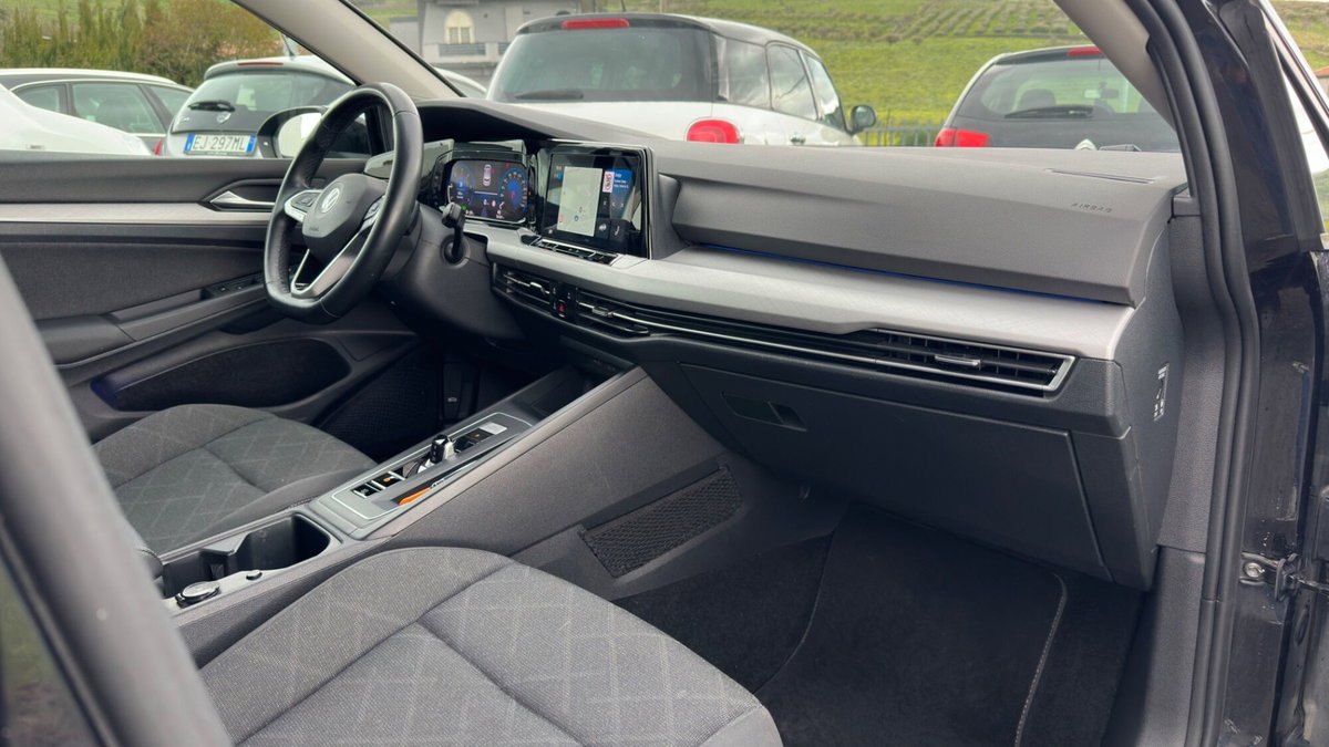 Volkswagen Golf 2.0 TDI DSG SCR Life (10)