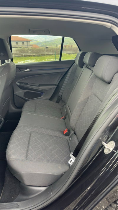 Volkswagen Golf 2.0 TDI DSG SCR Life (12)