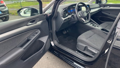 Volkswagen Golf 2.0 TDI DSG SCR Life (14)