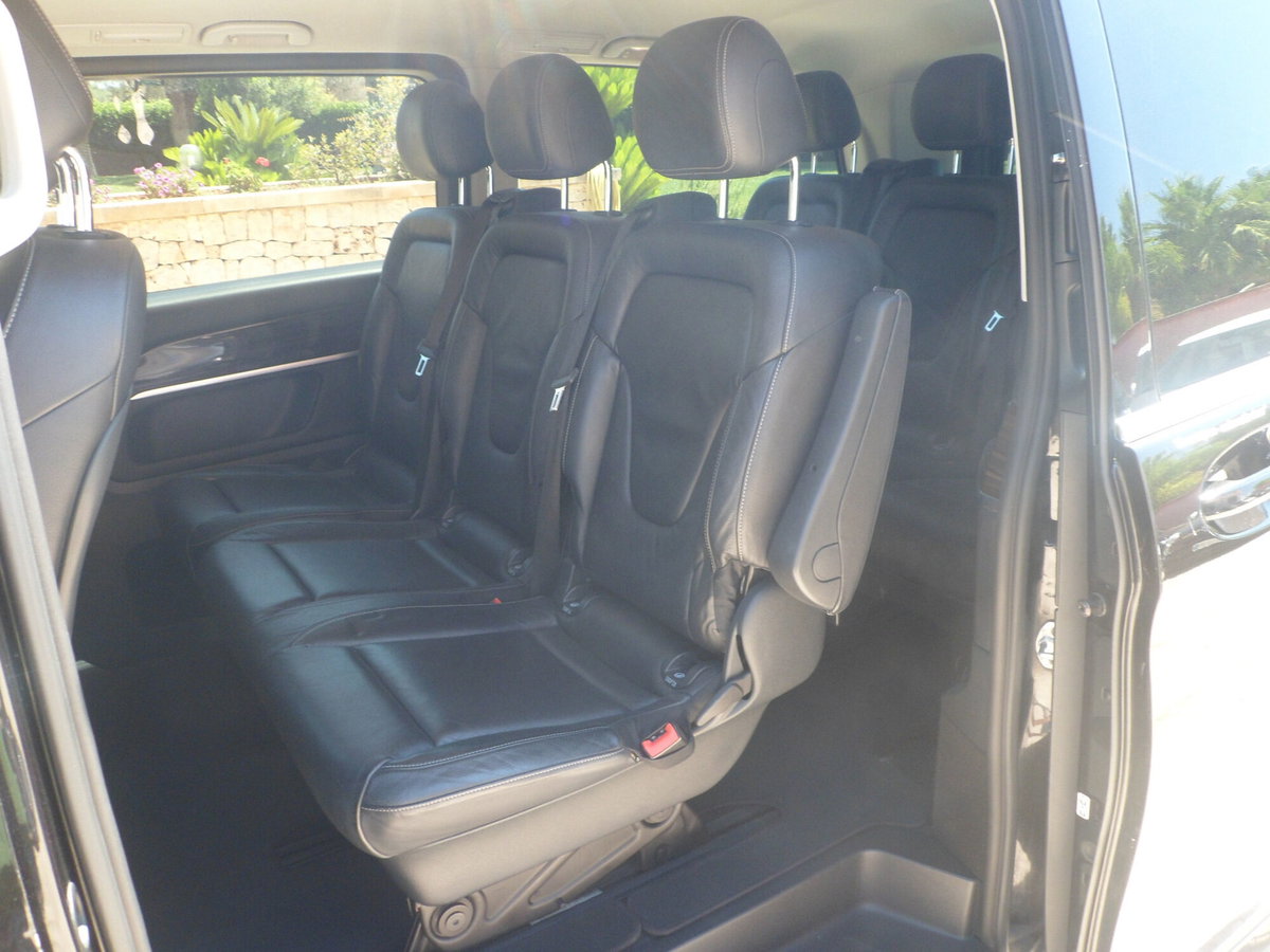 Mercedes-Benz Classe V 220 d Premium Extralong (10)