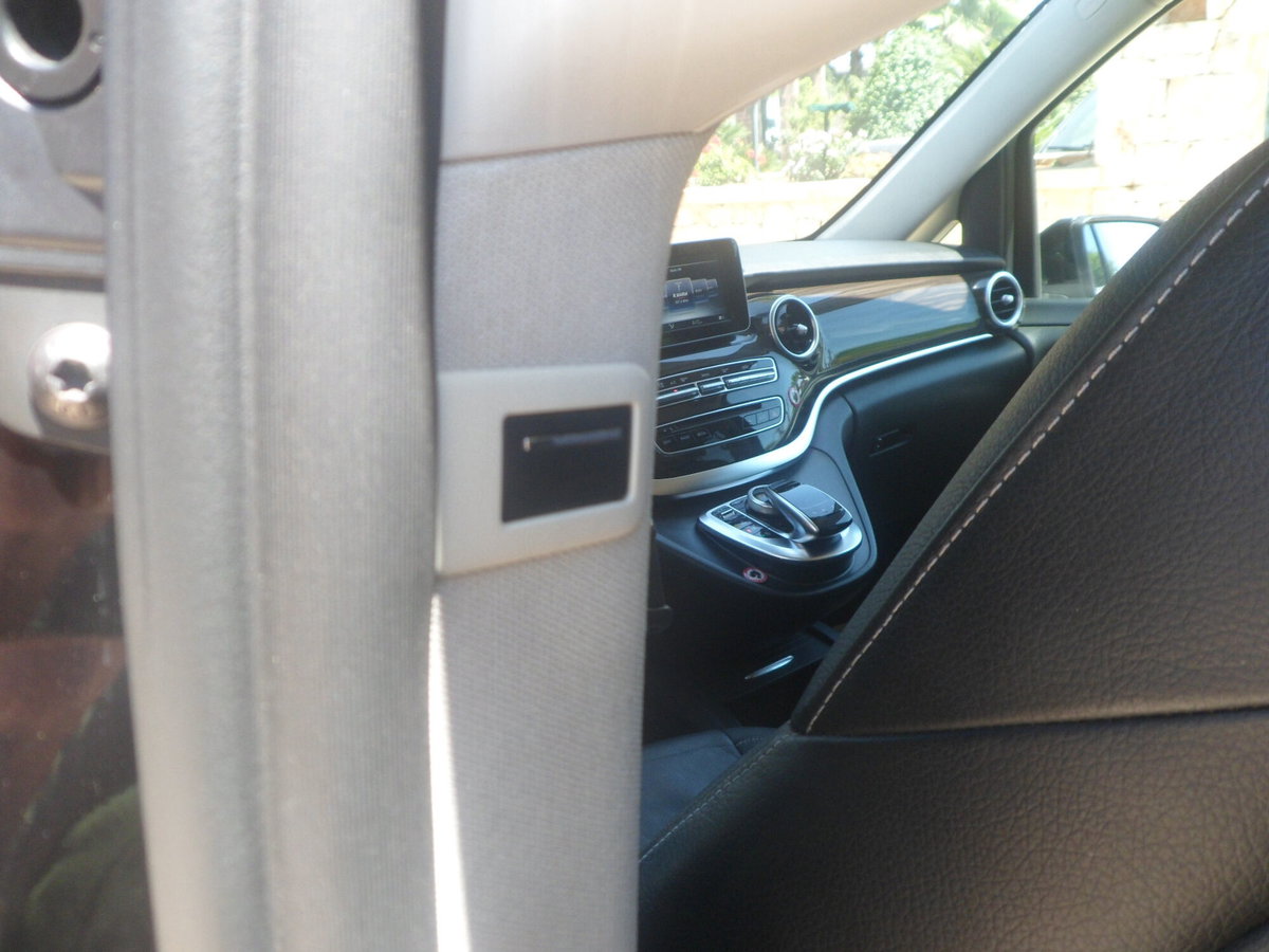 Mercedes-Benz Classe V 220 d Premium Extralong (11)