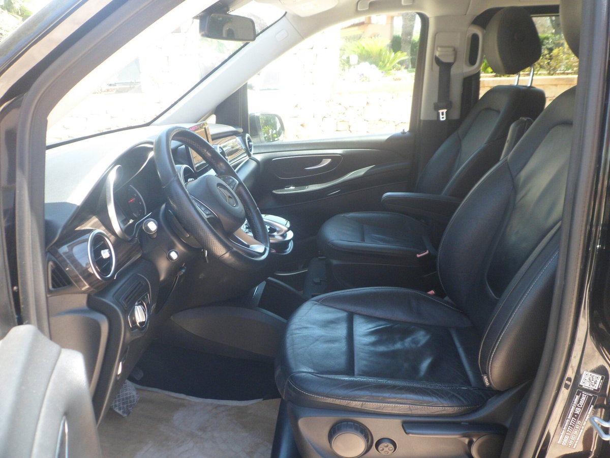Mercedes-Benz Classe V 220 d Premium Extralong (12)
