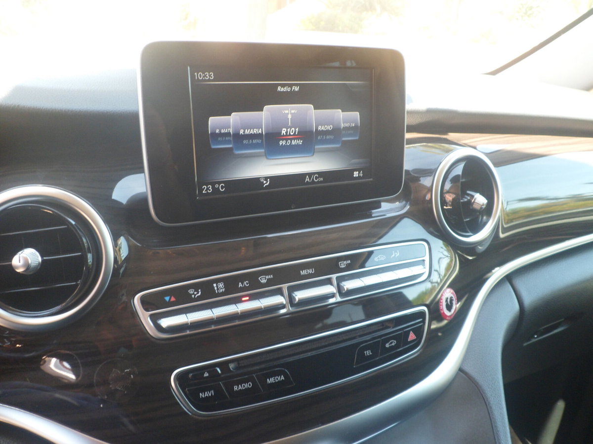 Mercedes-Benz Classe V 220 d Premium Extralong (14)
